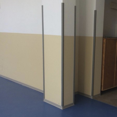 Paraspigoli angolari antitrauma mm 2 in PVC ignifugo