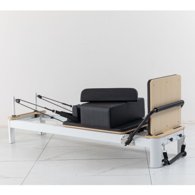 Pilates Reformer StartPro in alluminio bianco
