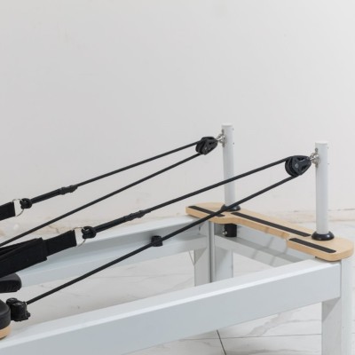 Pilates Reformer StartPro in alluminio bianco