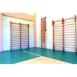 Scala dritta in legno