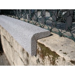 Paraspigolo antitrauma per esterno in gomma SBR Paraspigolo antitrauma per esterno in gomma SBR