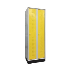 Armadietto spogliatoio tradizionale 2 vani cm 60x50x175 con zoccolo Armadietto spogliatoio tradizionale 2 vani cm 60x50x175 con zoccolo